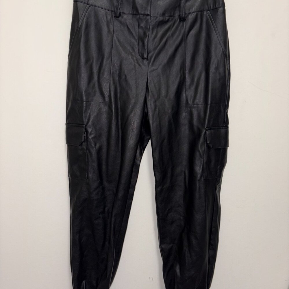 New York And Company Pants Cargo Jogger Size 6 Black Faux Leathercore Modern NWT